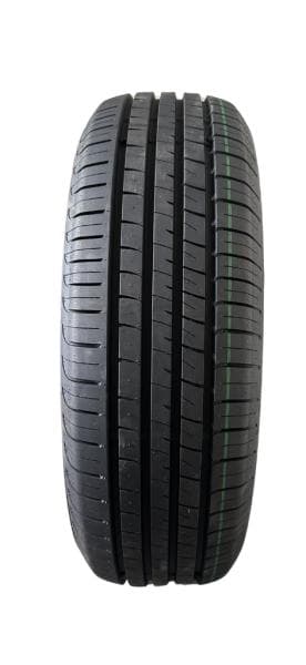 Three-A P326 215/60R16